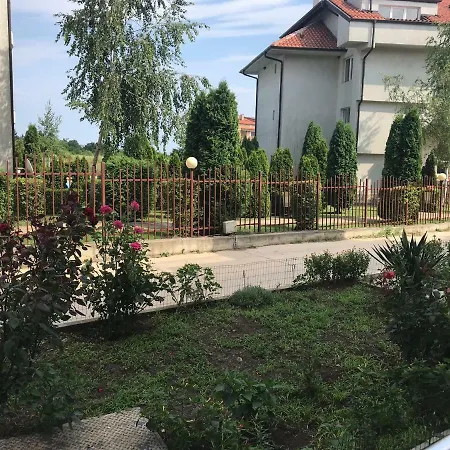 Большие Апартаменты Appartamento *