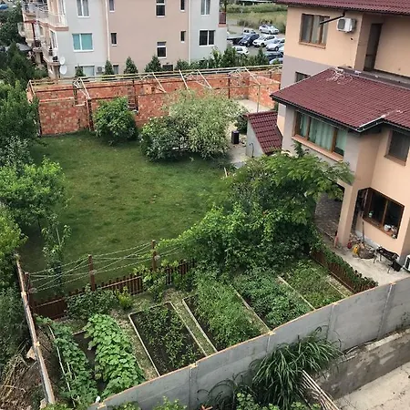 Apartment Большие Апартаменты Burgas